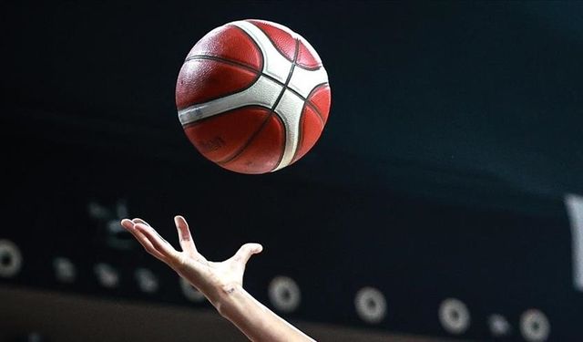 Halkbank Kadınlar Basketbol Süper Ligi'nde derbi heyecanı