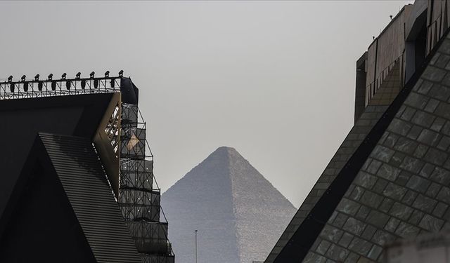 Büyük Mısır Müzesi, 20 yıldan uzun süren hazırlığın ardından bugün kapılarını açıyor