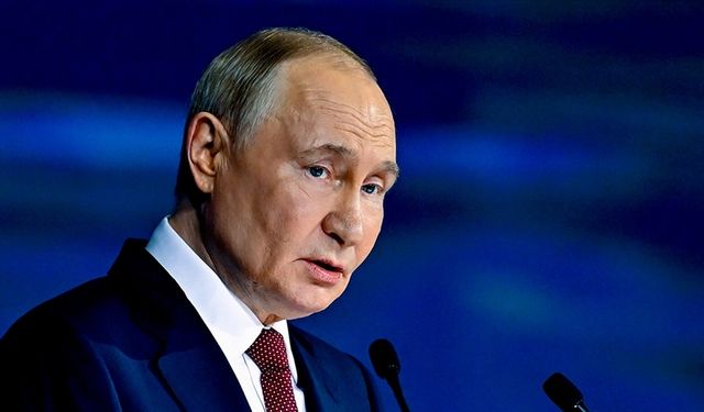 Putin: Ukrayna yönetimiyle anlaşmalara imza atmanın anlamı yok