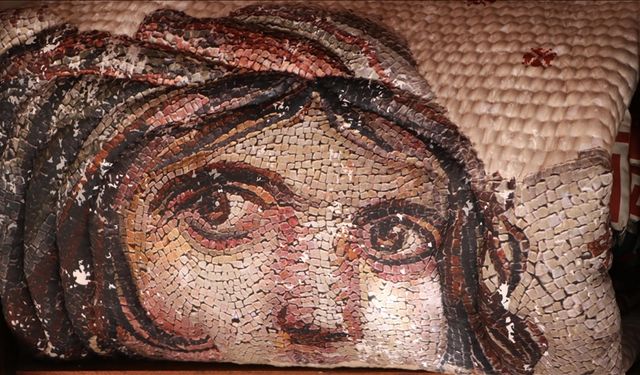 Dünyaca ünlü "Çingene Kızı" motifi Kilis yorganlarına değer katıyor