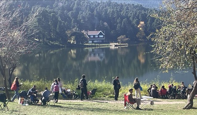 Gölcük Tabiat Parkı'nda sonbahar yoğunluğu