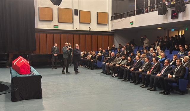 Muazzez Abacı için Ankara Radyosu'nda tören düzenlendi