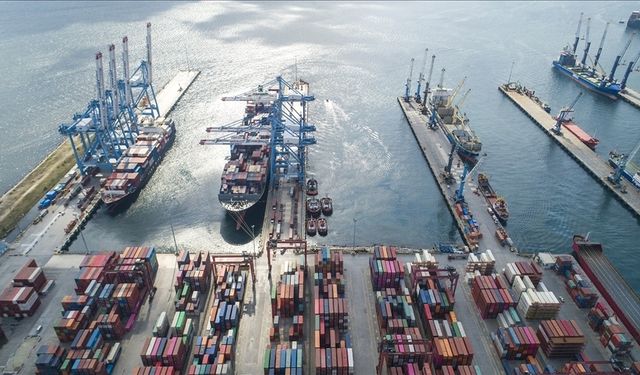 İstanbullu ihracatçılar yılın 10 ayında dünyanın 232 noktasına ihracat gerçekleştirdi