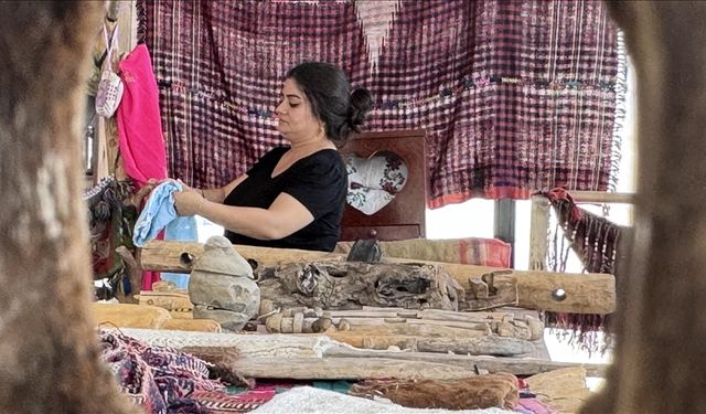 Şırnak'ta eski eşyaların muhafaza edildiği oda ziyaretçilere nostalji yaşatıyor