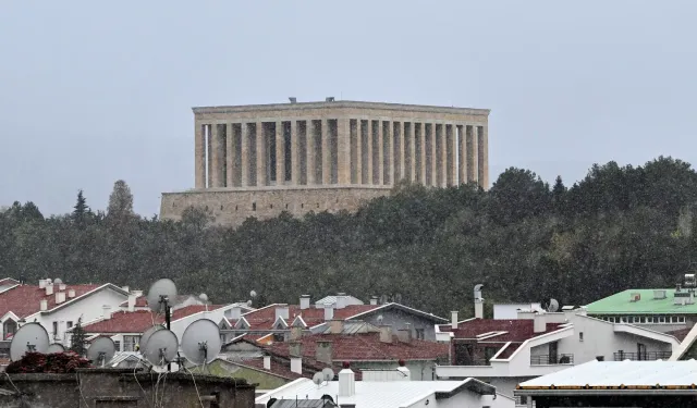 Yeni yılın ilk günü soğuk ve yağışlı hava etkili olacak