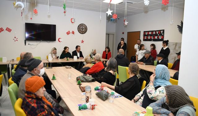 Beypazarı Belediye Başkanı Kasap, huzurevi sakinleriyle bir araya geldi