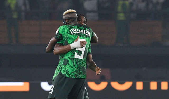 Osimhen'in 1 gol 1 asistti galibiyeti getirdi