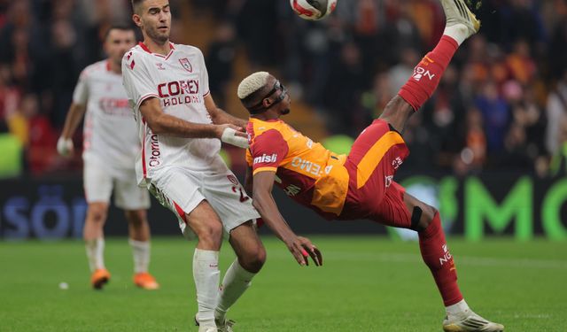 Victor Osimhen, attığı gollerle takımını sırtlıyor