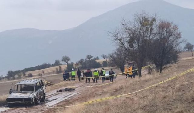 Isparta’da yanan otomobilin yakınında başsız erkek cesedi bulundu