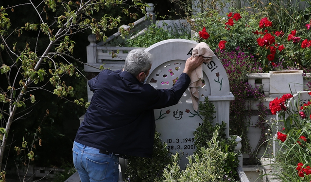 İstanbul'da en pahalı mezar yeri ücreti 334 bin 896 lira olarak belirlendi