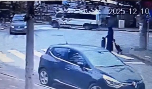 Minibüsün çarparak Miraç’ın ölümüne neden olduğu kazanın kamera görüntüsü ortaya çıktı