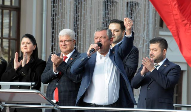 Özgür Özel: Bu haksızlığı bütün dünyaya anlatacağım