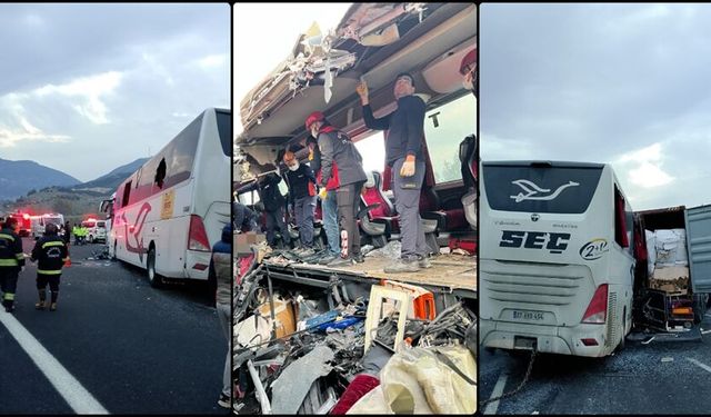 Yolcu otobüsünün tıra çarptığı kazada 7 kişi hayatını kaybetti, 11 kişi yaralandı