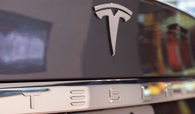 Tesla'nın Şanghay'daki fabrikasında 4 milyonuncu araç üretildi
