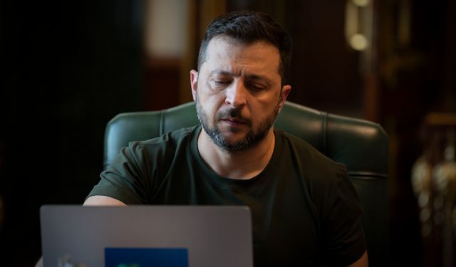 Zelenskiy: Rus ordusu 653 İHA ve 51 füze ile saldırı düzenledi
