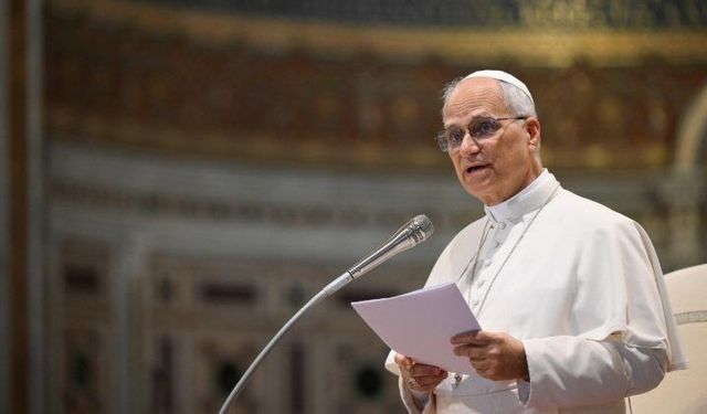 Papa’dan diyalog ve barış çağrısı