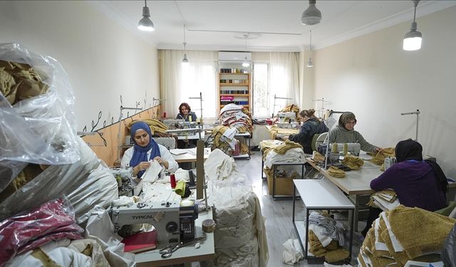 Kolektif Etki Derneği kadınların istihdama nitelikli katılımı için çalışıyor