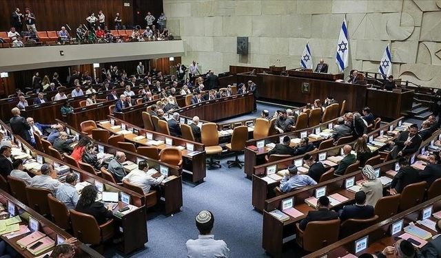 İsrail vatandaşı Filistinlilerin partilerinin ortak liste kararı Netanyahu’nun hükümet hesabını zora sokabilir