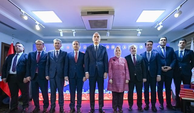 Türkçe'nin kültürel izleri sözlükte buluştu