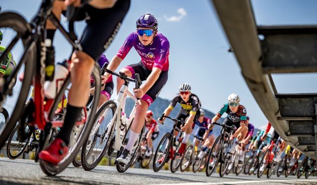 Cumhurbaşkanlığı Türkiye Bisiklet Turu rotasına Başkent Ankara da girdi