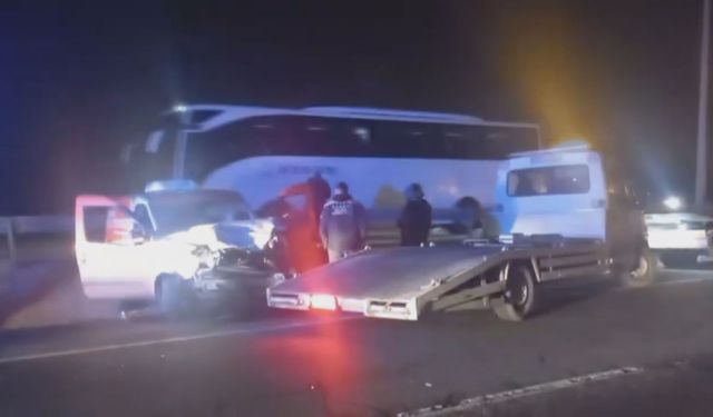 Silivri'de zincirleme trafik kazası: 5 yaralı