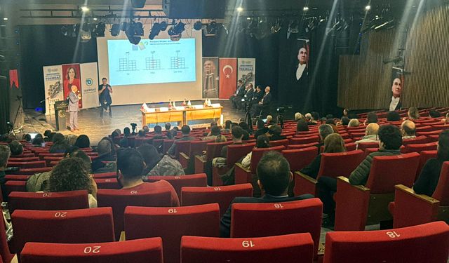 Prof. Dr. Eyidoğan: Deprem gerçeğini değiştiremeyiz ama kayıpları giderebiliriz