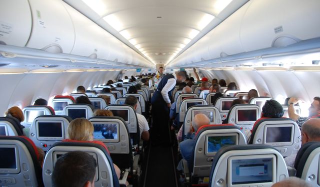 İstanbul'a giden uçakta powerbank paniği