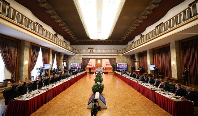 Rapor oy çokluğuyla kabul edildi