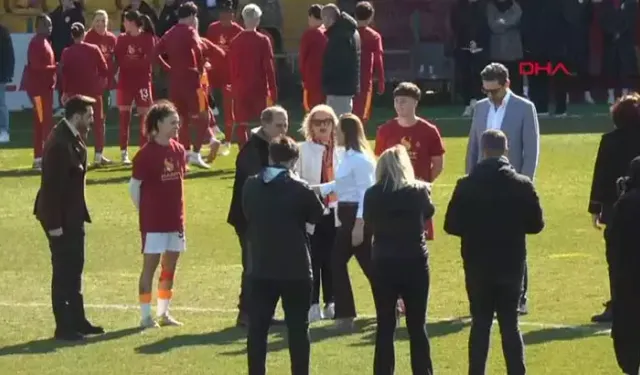 Galatasaray’da 8 Mart Dünya Emekçi Kadınlar Günü etkinliği düzenledi