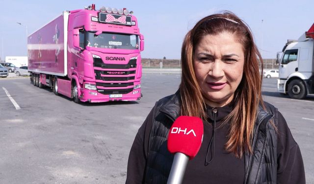 4 çocuk annesi, pembe renkli TIR'ı ile uluslararası taşımacılık yapıyor