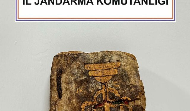 Tarihi eser niteliği taşıdığı değerlendirilen Tevrat ele geçirildi