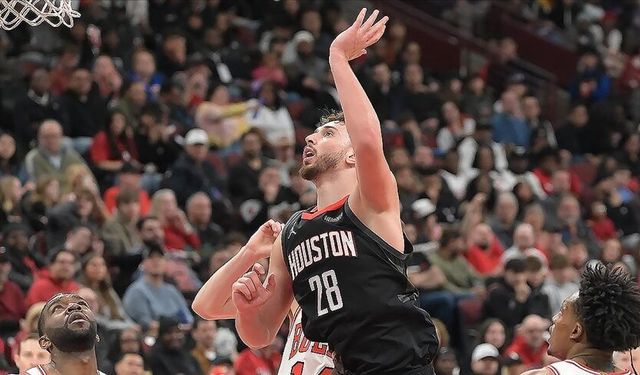 NBA'de Rockets, Alperen Şengün'ün "triple-double" yaptığı maçta Bulls'a yenildi