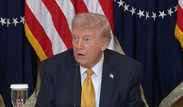 Trump, Fed'in faiz oranlarını düşürmek için "özel bir toplantı" yapması gerektiğini savundu