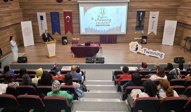 Beypazarı'nda "e-Twinning Çalıştayı" düzenledi