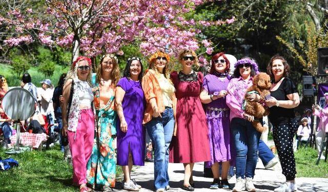 Ankaralı kadınlar Sakura Şenliği’yle baharı karşıladı