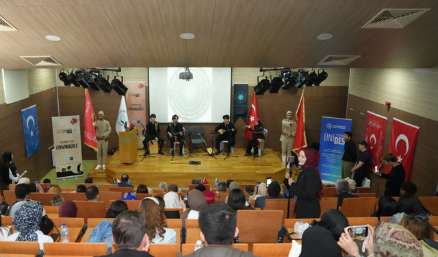 AYBÜ’de “Geçmişin Sesi Çanakkale” programı düzenlendi