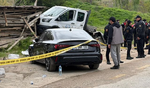 1 Mayıs Emek ve Dayanışma Günü’nde, 2 belediye işçisi kazada öldü