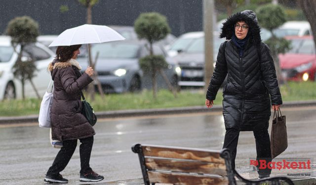 Başkent'te sağanak yağış etkisini sürdürüyor