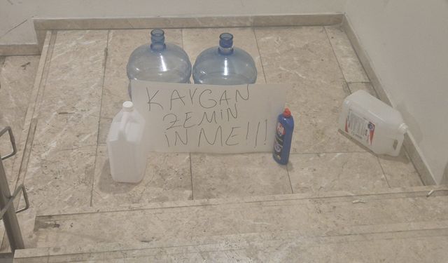 CHP Genel Merkezi’nde ilginç önlem: Merdivenlere sabun döküldüğü iddiası