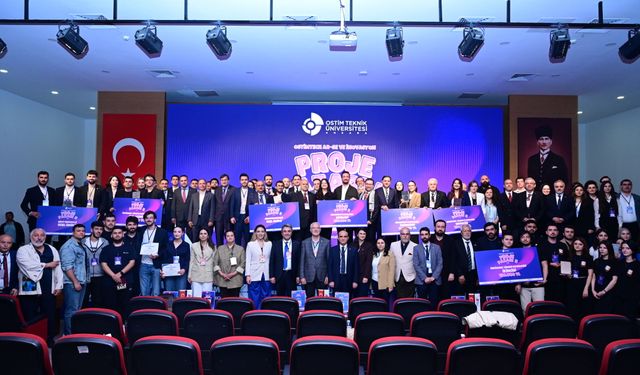 Genç girişimciler projeleriyle yarıştı