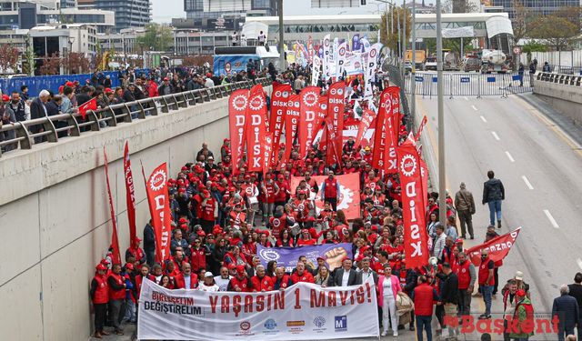 İşçiler 1 Mayıs’ı Tandoğan Meydanı'nda kutladı