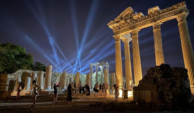 20 müze ve ören yeri gece ziyaretine açıldı