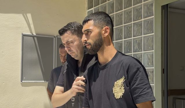 4 bin 500 adet ecza hap ele geçirildi; 3 gözaltı