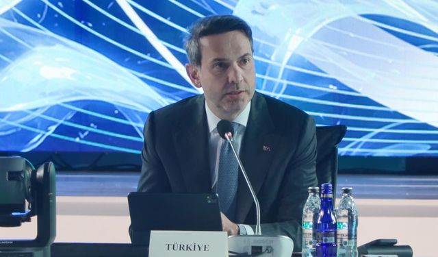Bakan Bayraktar: 2030 yılına kadar 20 milyar doların üzerinde yatırım öngörüyoruz