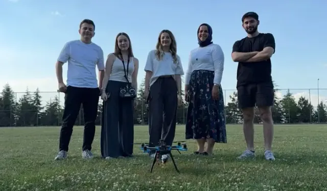 Üniversite öğrencilerinden, yüz tanıma özellikli devriye dronu