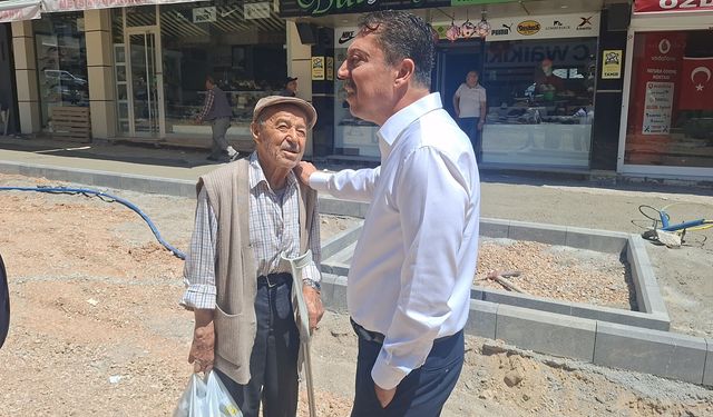 Beypazarı'nda Bankalar Caddesi'nde düzenleme çalışmaları sürüyor