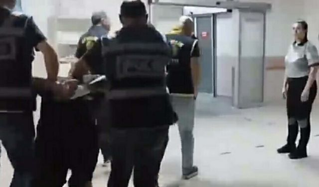 Ayvalık’ta bir kişinin bıçaklanarak ağır yaralandığı trafik kavgasında 2 şüpheli tutuklandı