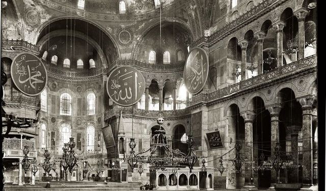 'Fethin Mührü' ses getirdi