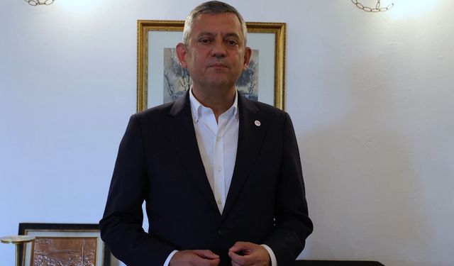Özgür Özel, Yeni Parti için bağış kampanyası başlattıklarını duyurdu