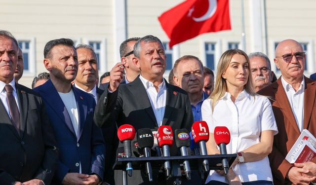 Özgür Özel, Silivri'de konuştu